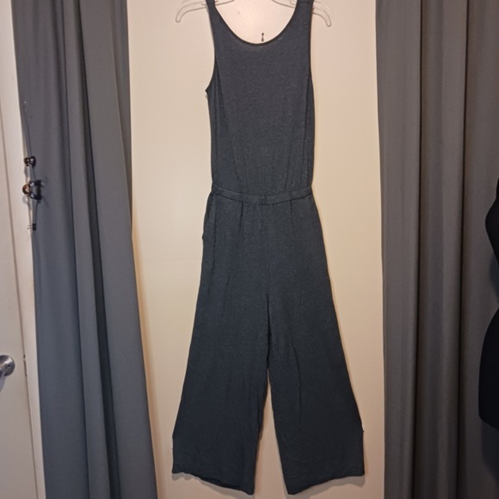 LOFT Outlet Lounge Jumpsuit Wide Leg Cropped Sleeveless Gray Size‎ S